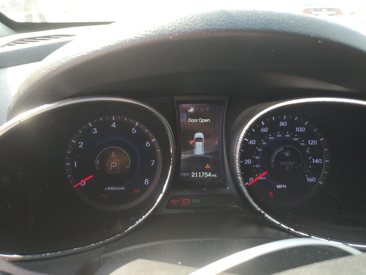 Hyundai SANTA FE Image 8