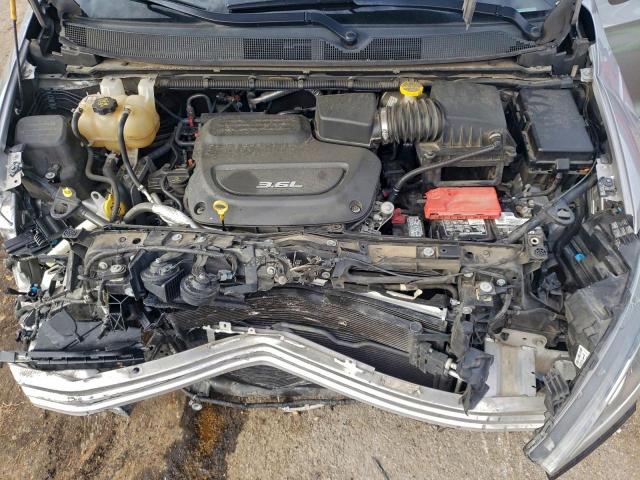 Chrysler Pacifica Touring L Image 8