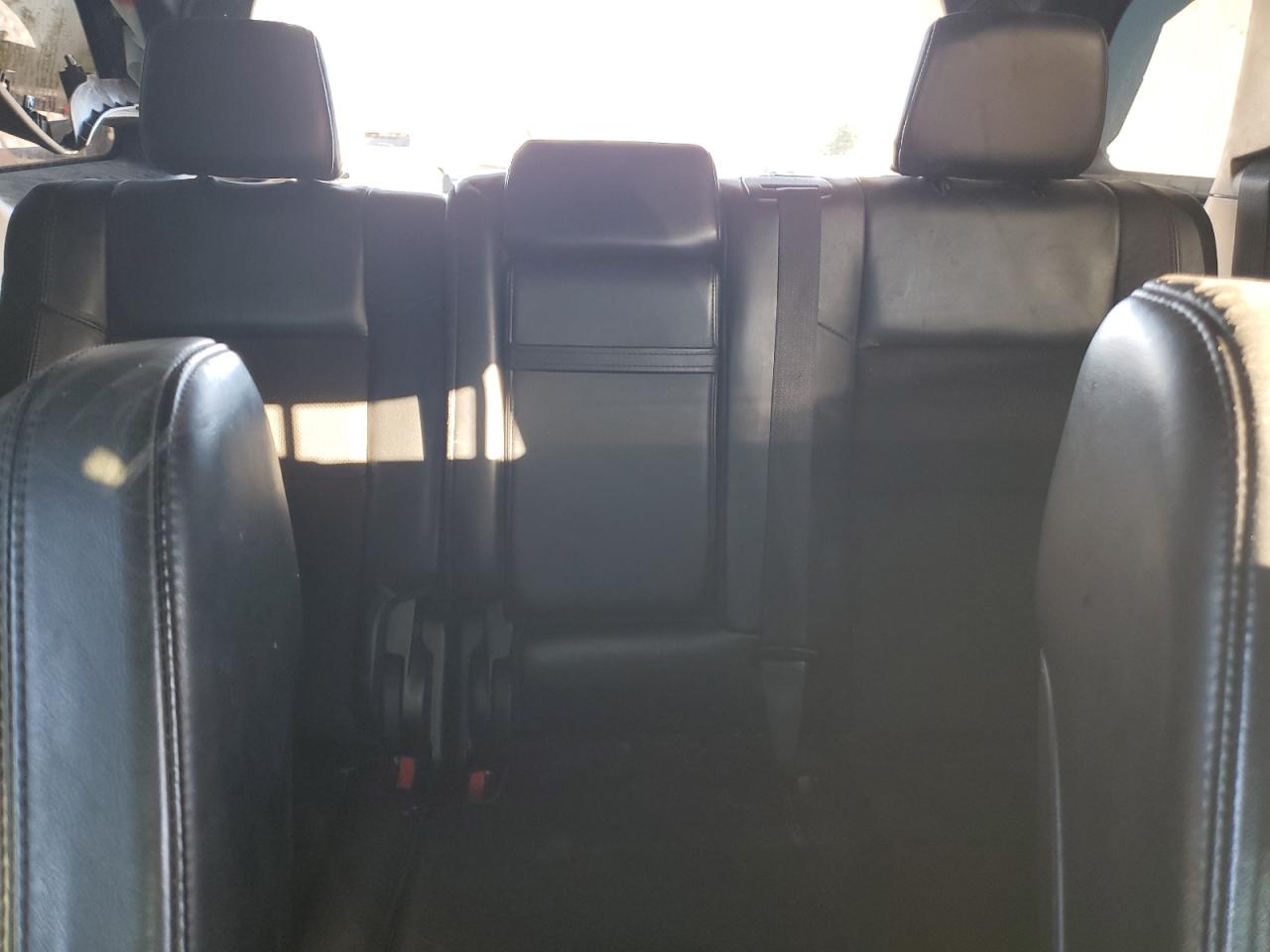 Jeep Grand Cherokee Laredo Image 12