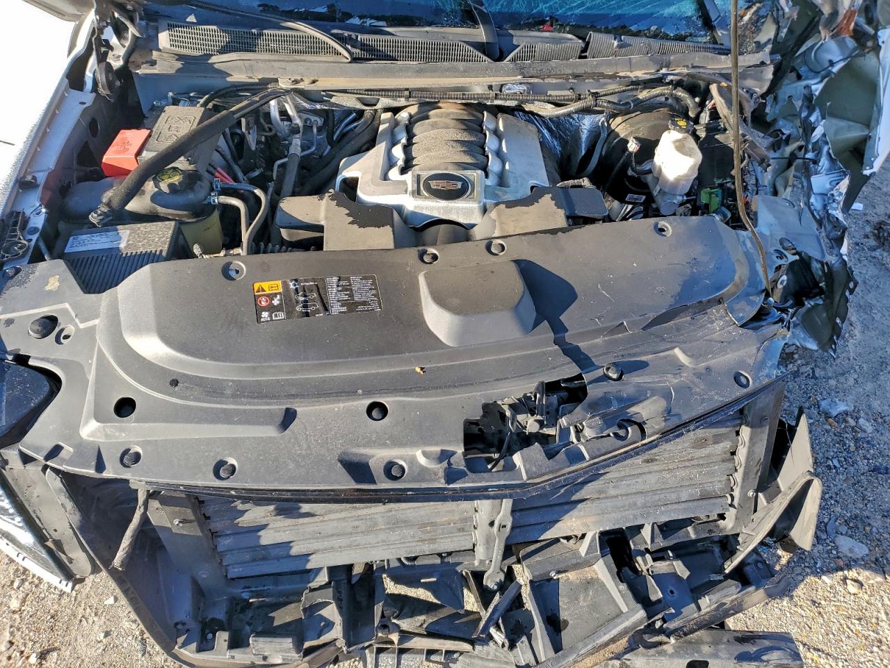 Cadillac Escalade Premium Image 9