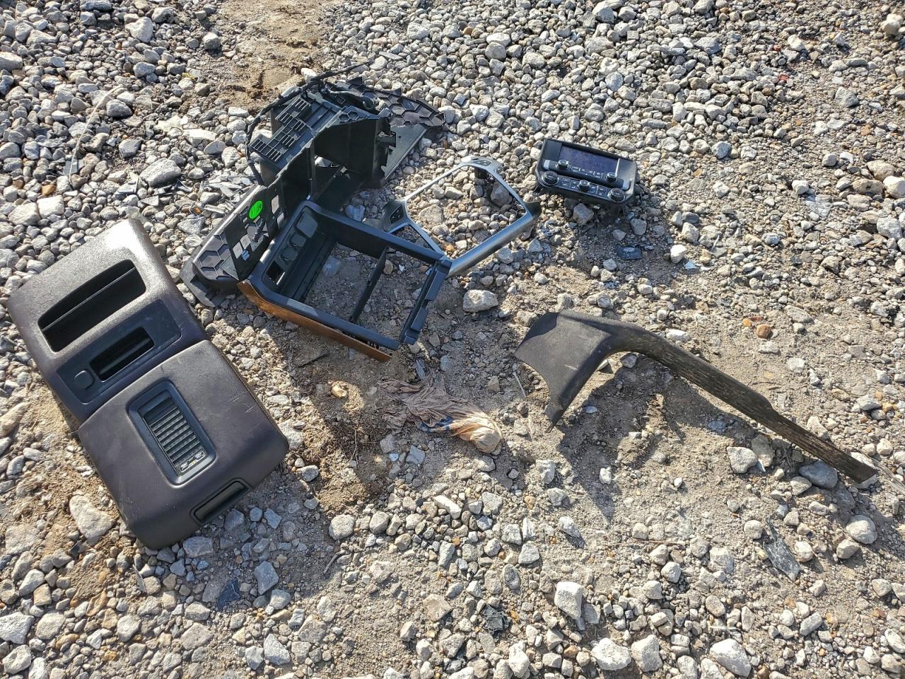 Chevrolet Silverado C1500 Ltz Image 6