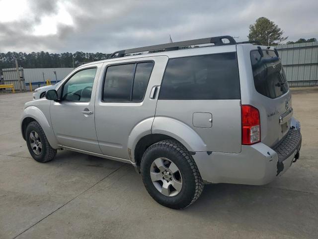 Nissan Pathfinder S Image 4