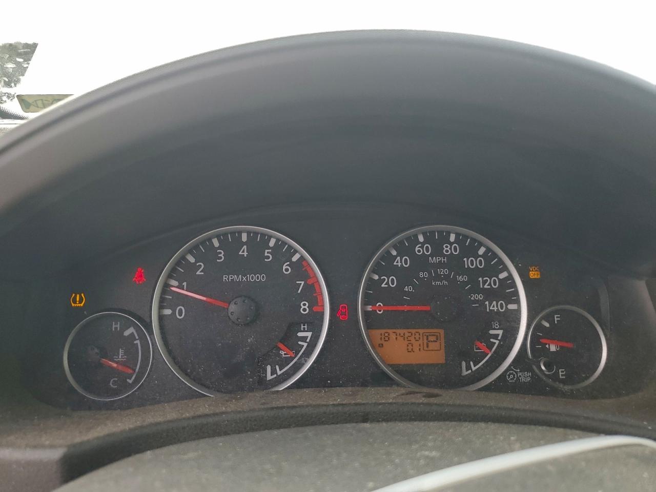 Nissan Pathfinder S Image 11