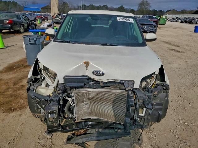 Kia Soul Image 8