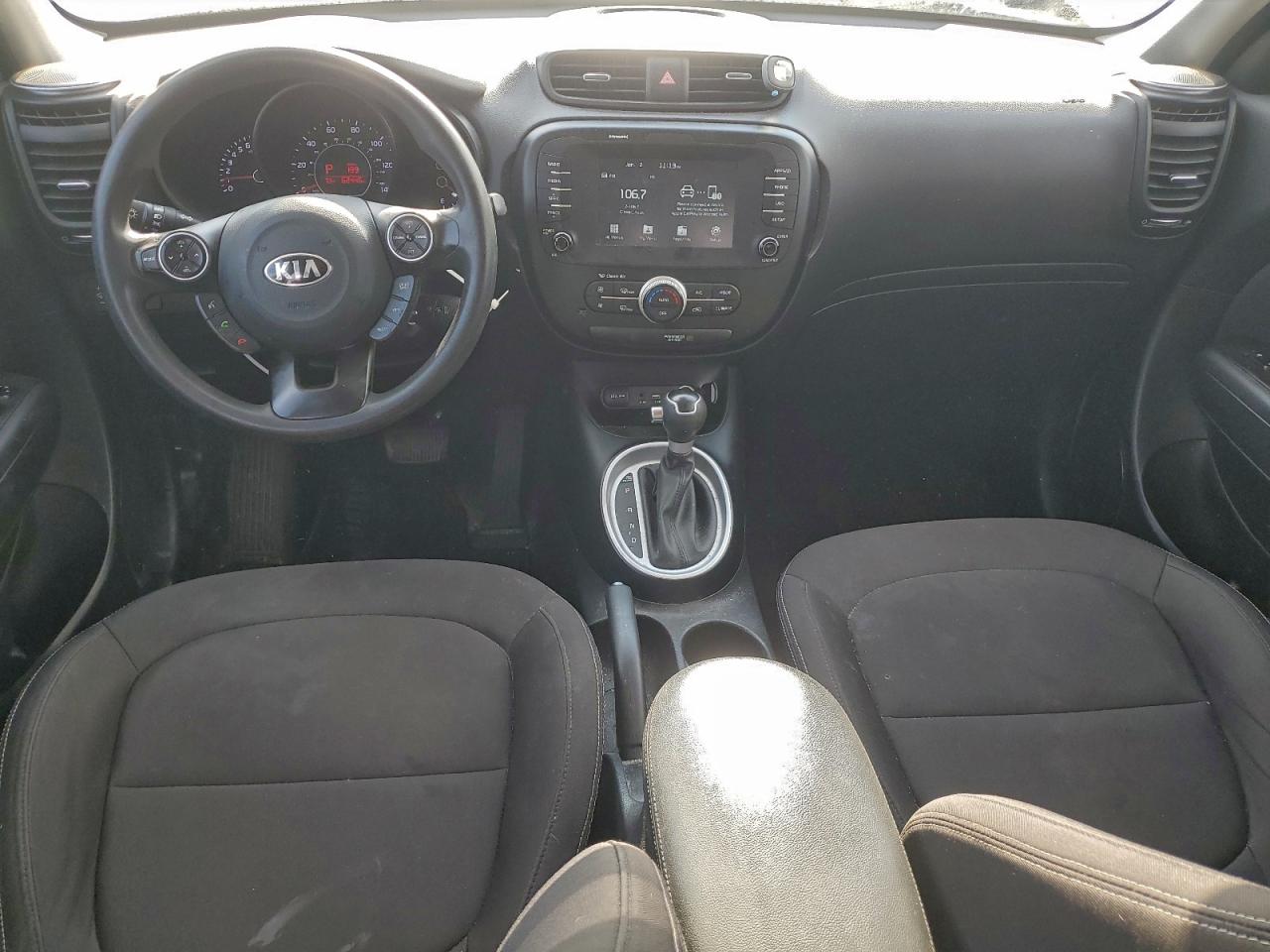 Kia Soul Image 11