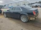 Chrysler 300 Limited Image 7