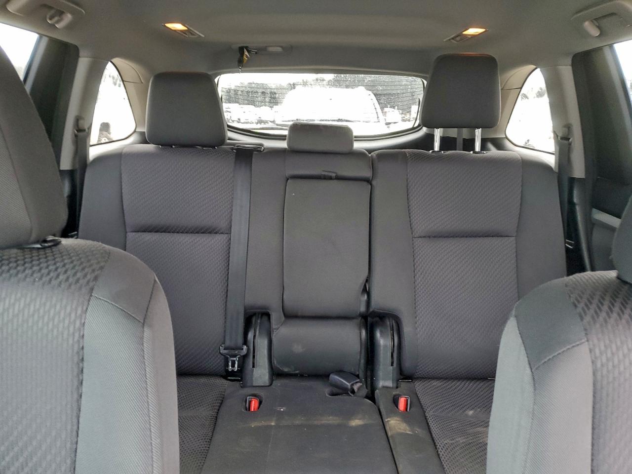 Toyota Highlander Le Image 9