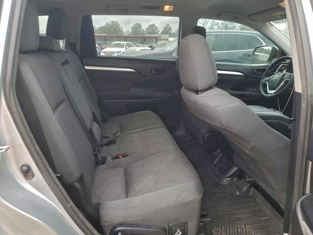 Toyota Highlander Le Image 11