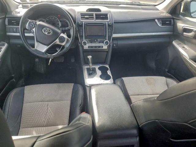 Toyota Camry L Image 5