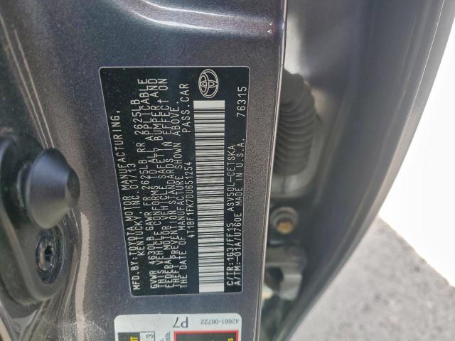 Toyota Camry L Image 12