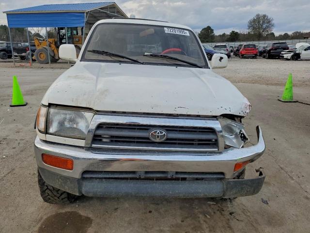 Toyota 4Runner Sr5 Image 6