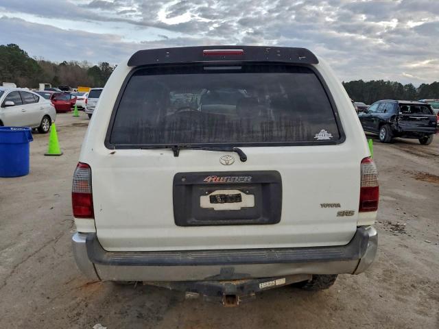 Toyota 4Runner Sr5 Image 5