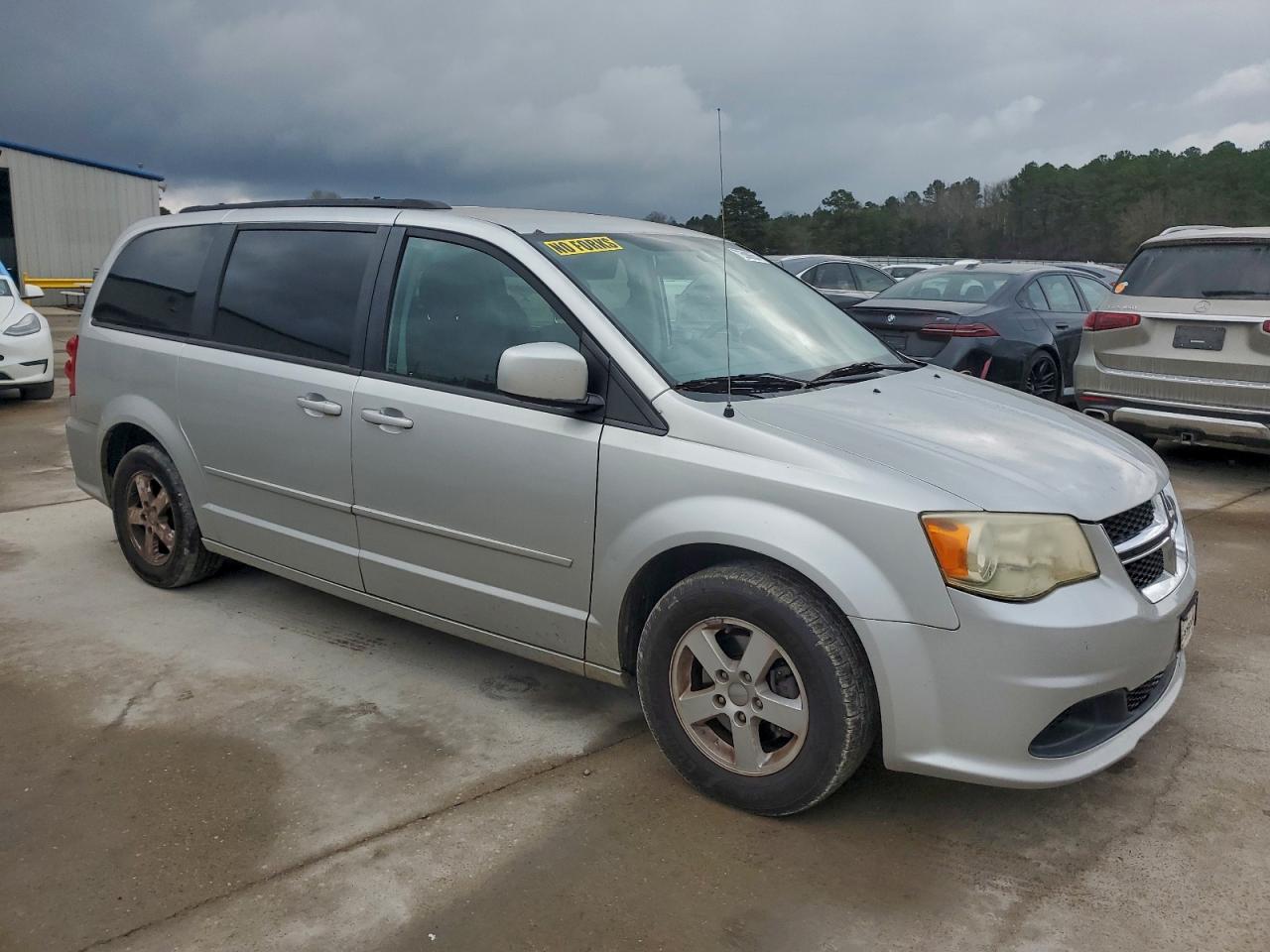 Dodge Caravan Sxt Image 11