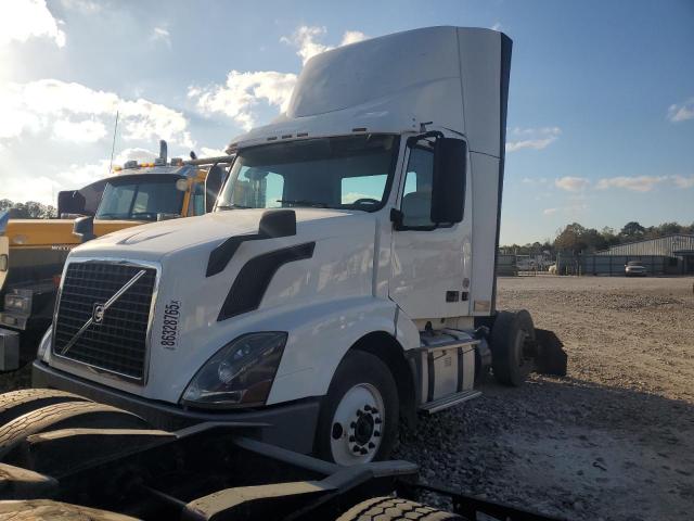 Volvo Vn Vnl Image 2