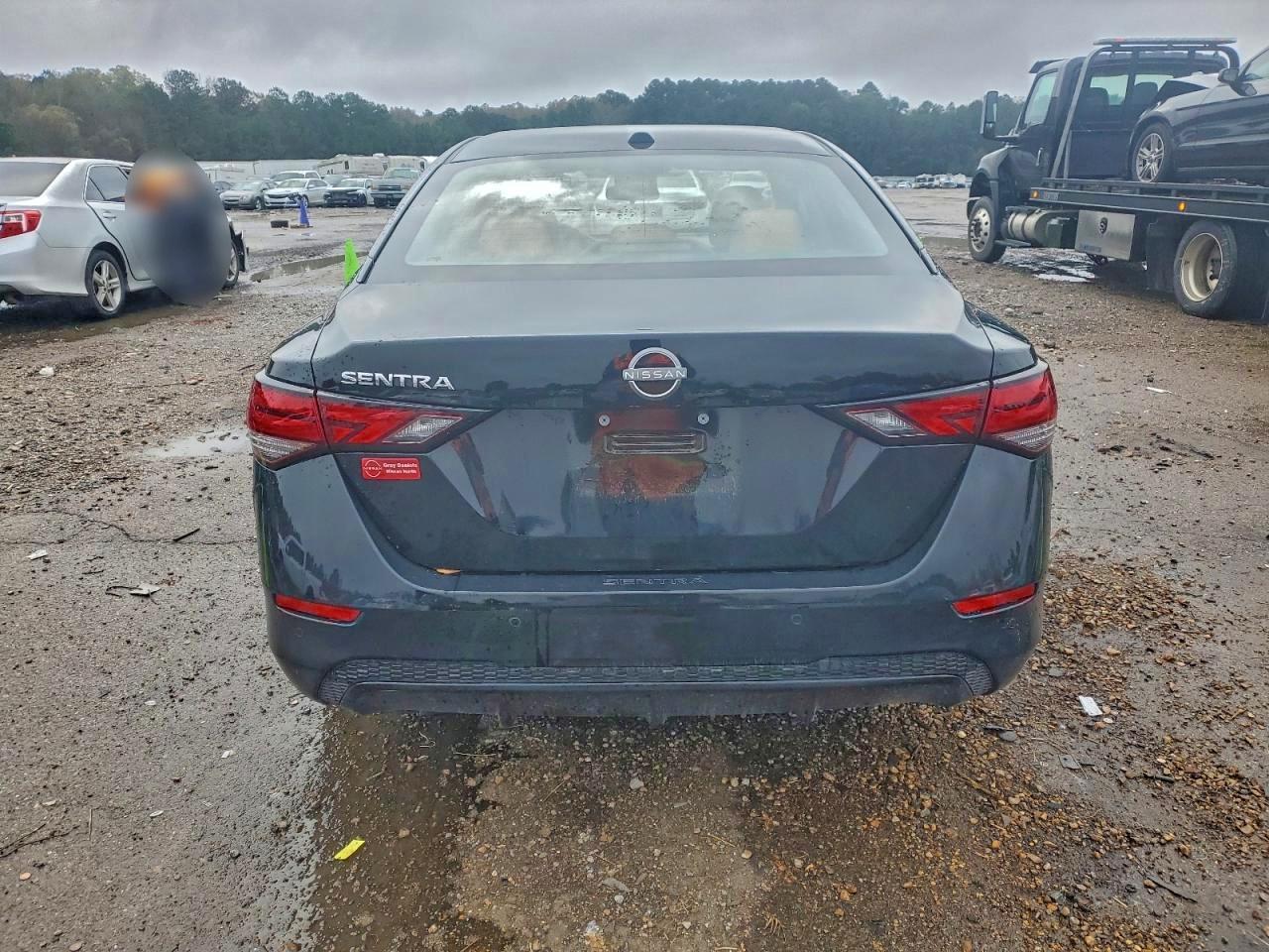 Nissan Sentra Sv Image 2