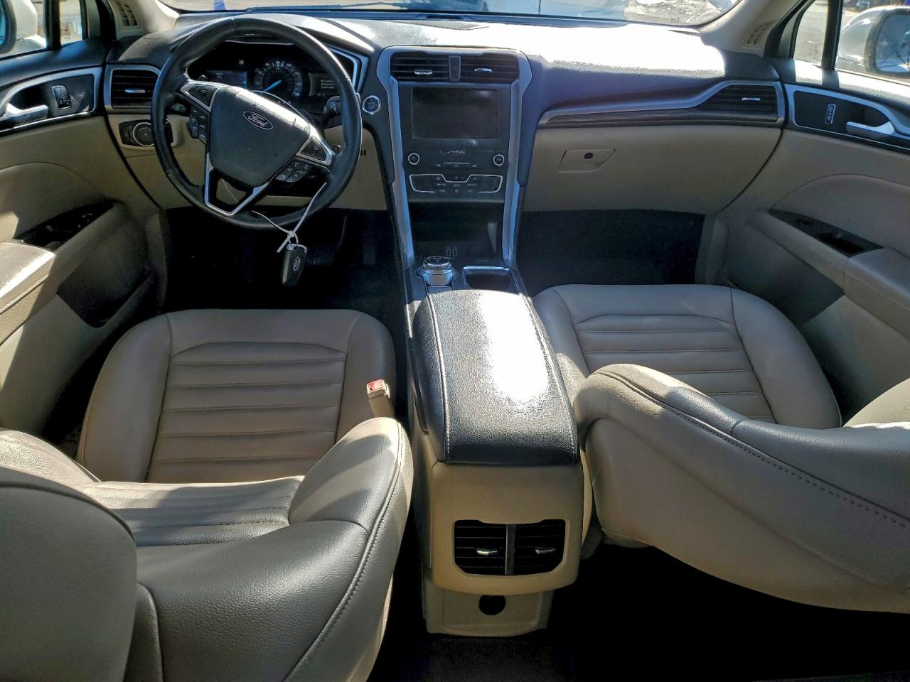 Ford Fusion Sel Image 11