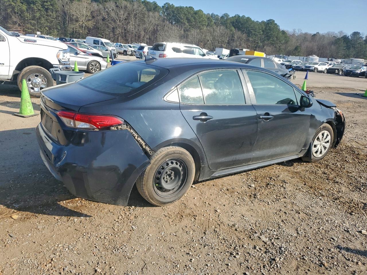 Toyota Corolla L Image 12