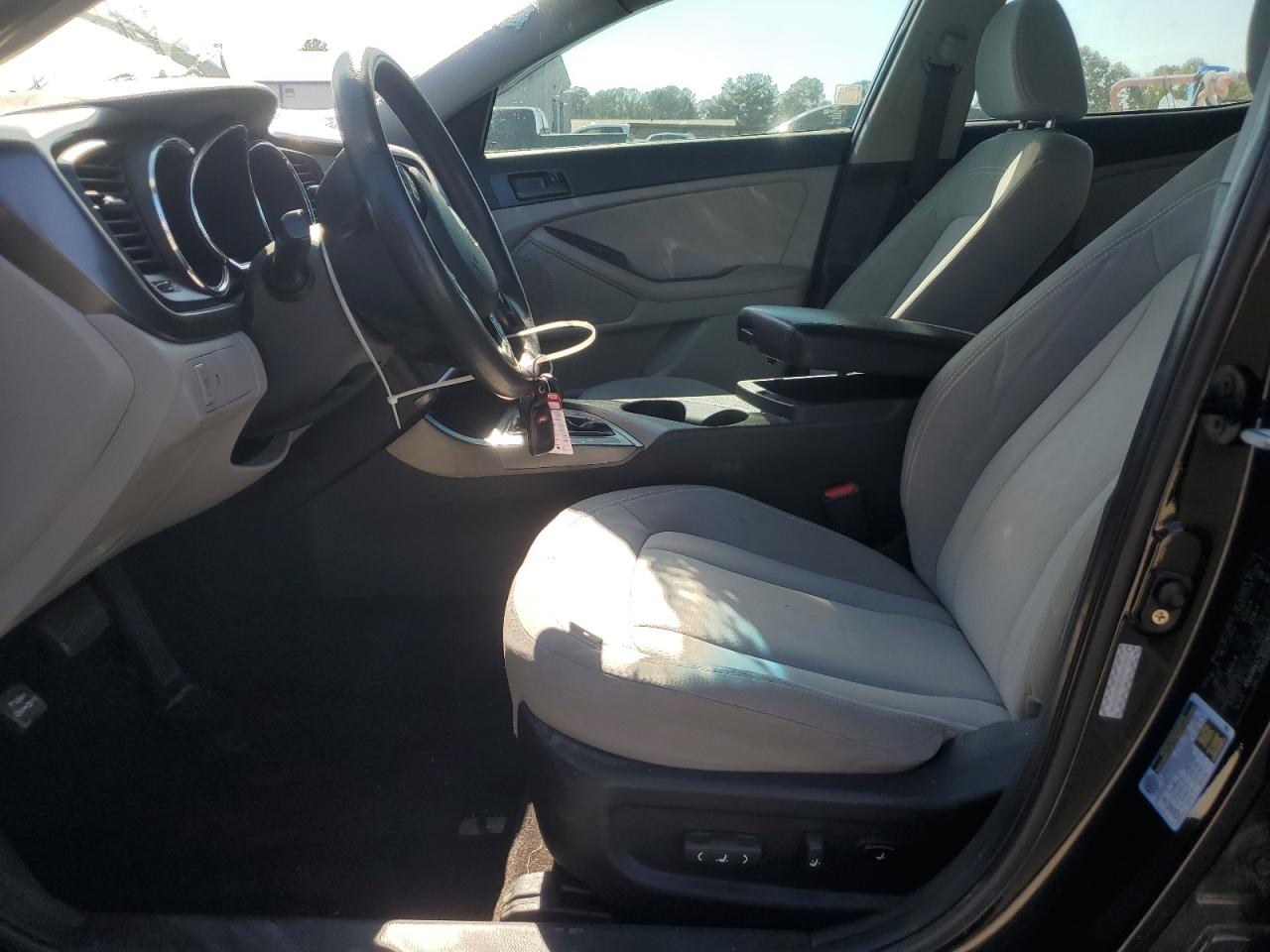 Kia Optima Lx Image 11