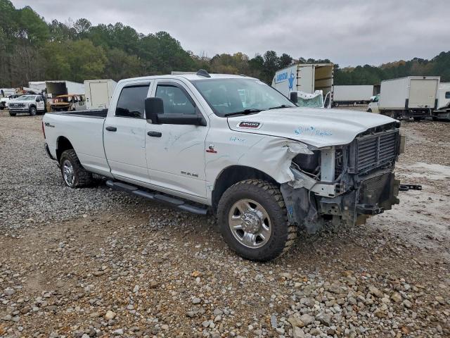 Ram 3500 Tradesman Image 12